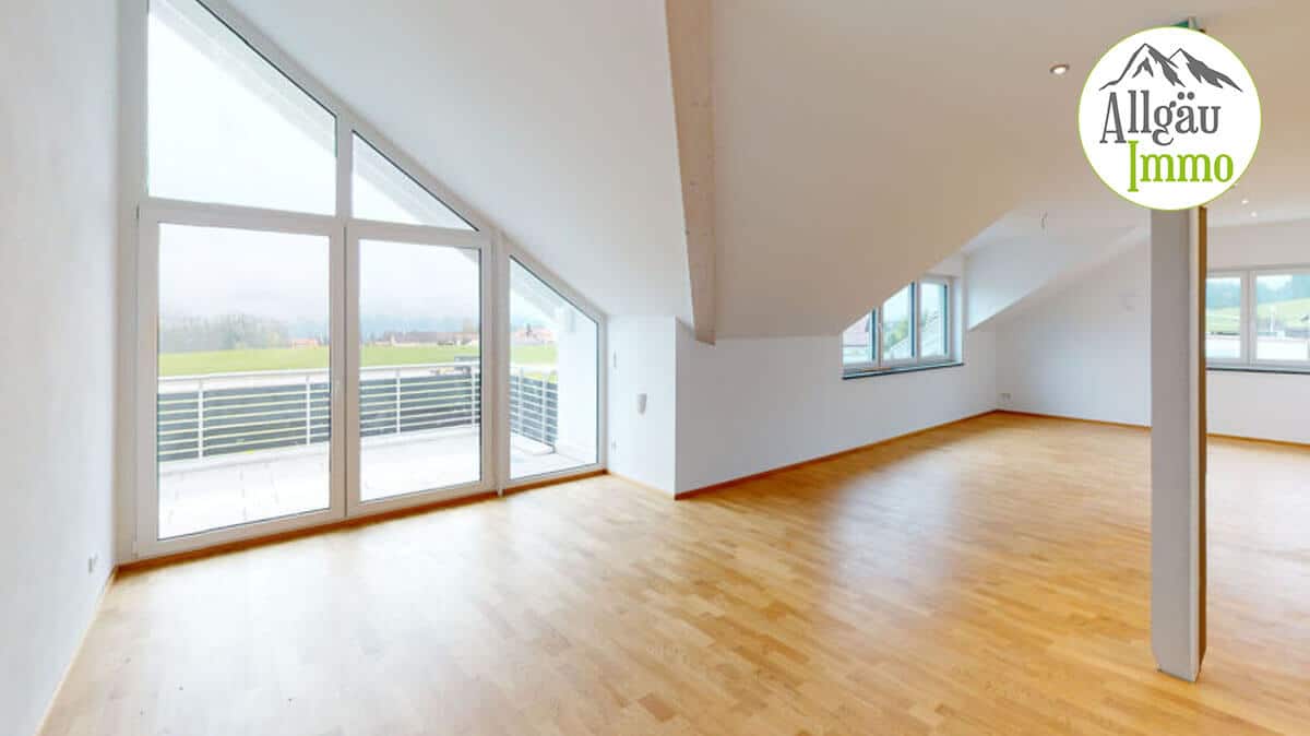 Fantastische, barrierefreie und helle 3 Zimmer Dachgeschoßwohnung mit unglaublichem Bergblick