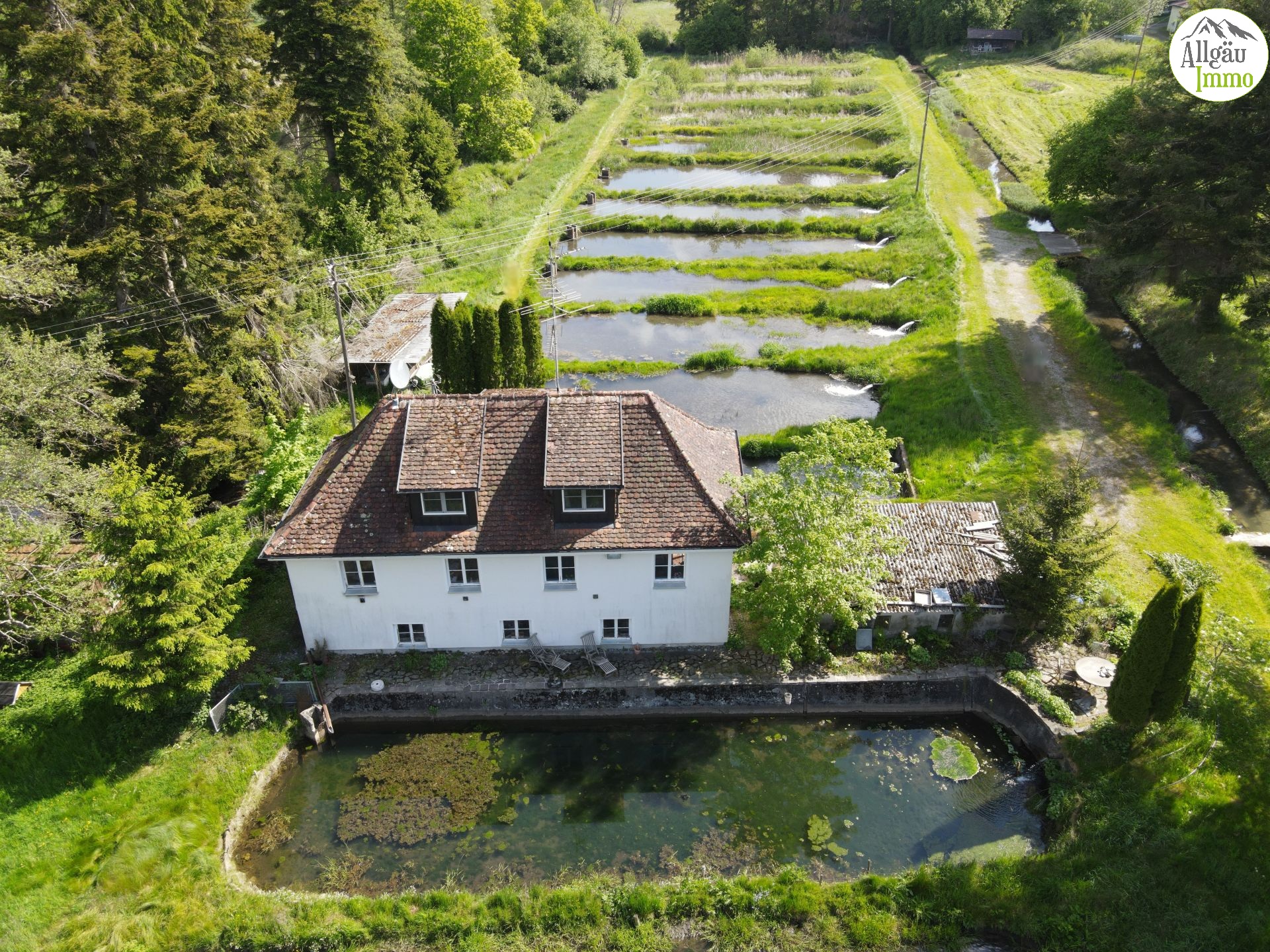 1. Wohnhaus